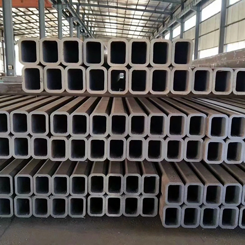 Square pipe